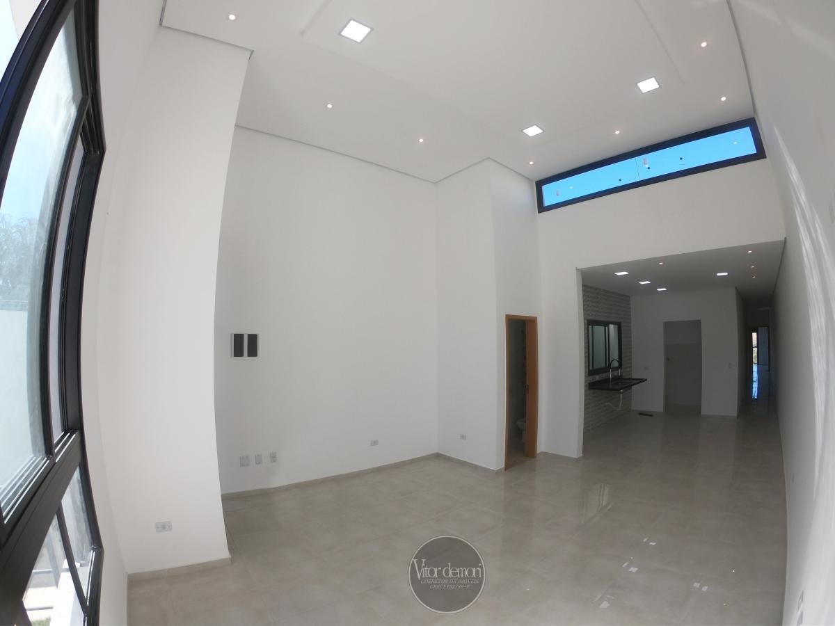 Casa à venda com 3 quartos, 250m² - Foto 3