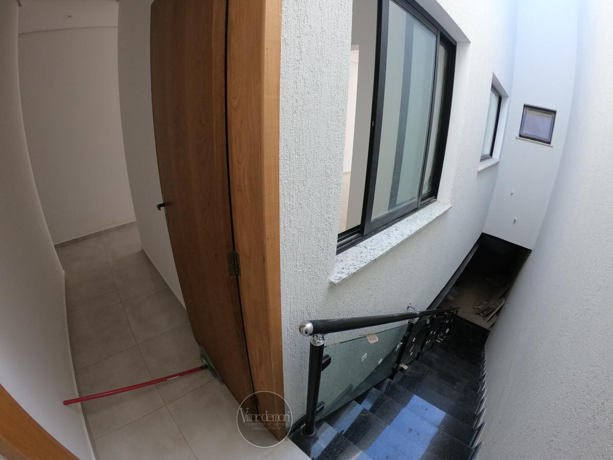 Casa à venda com 3 quartos, 250m² - Foto 19