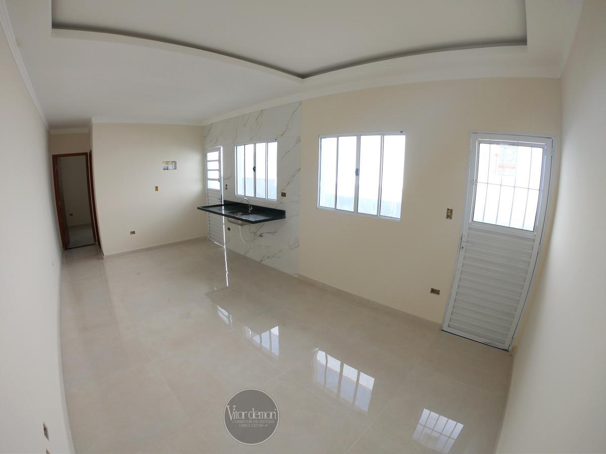 Casa à venda com 2 quartos, 150m² - Foto 2