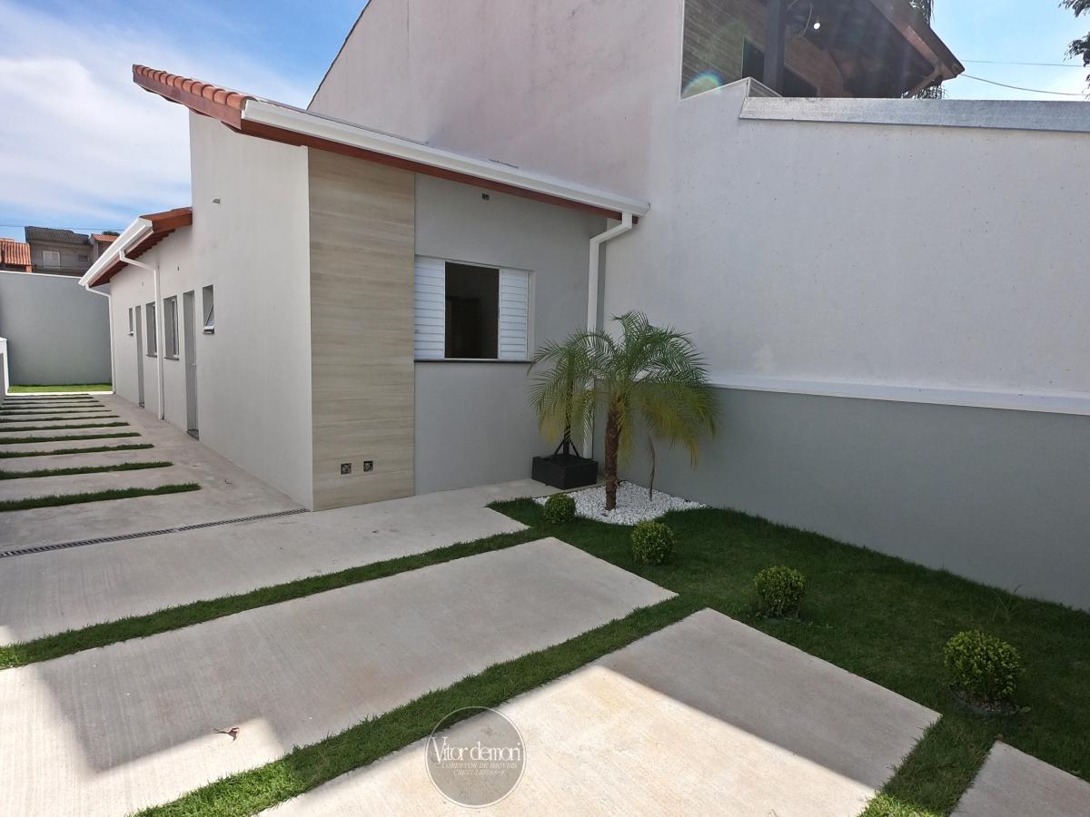 Casa à venda com 2 quartos, 150m² - Foto 3