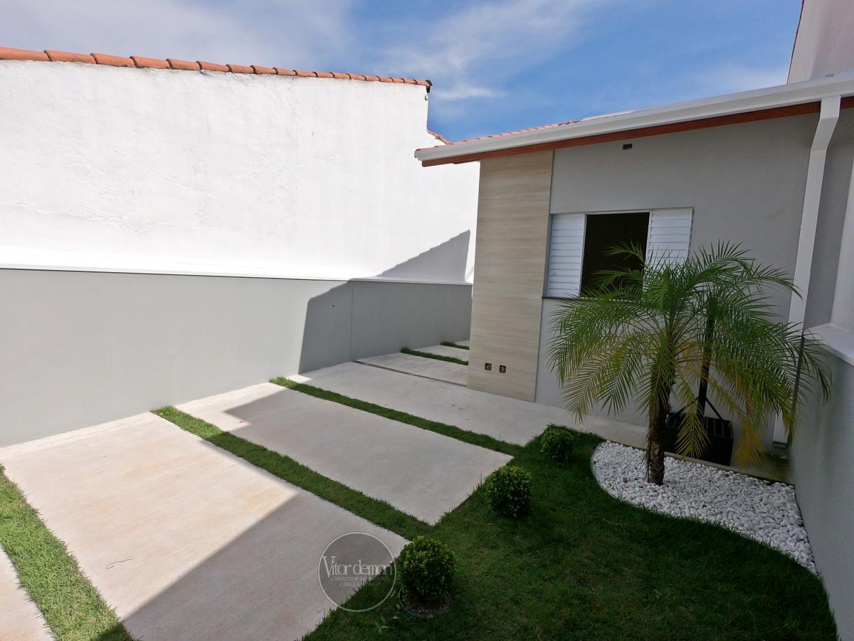 Casa à venda com 2 quartos, 150m² - Foto 10