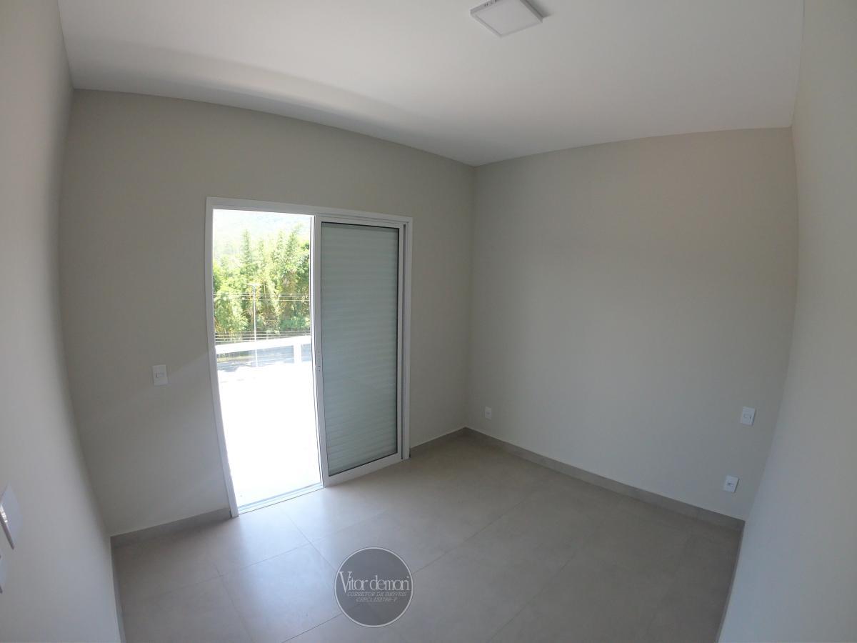 Casa à venda com 3 quartos, 130m² - Foto 18