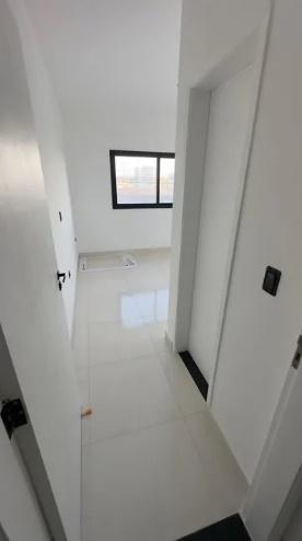 Casa à venda com 2 quartos, 125m² - Foto 8