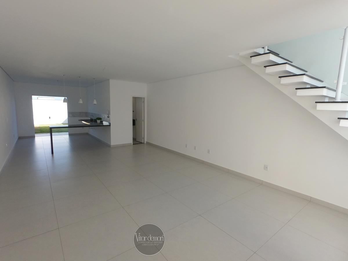 Casa à venda com 3 quartos, 137m² - Foto 3