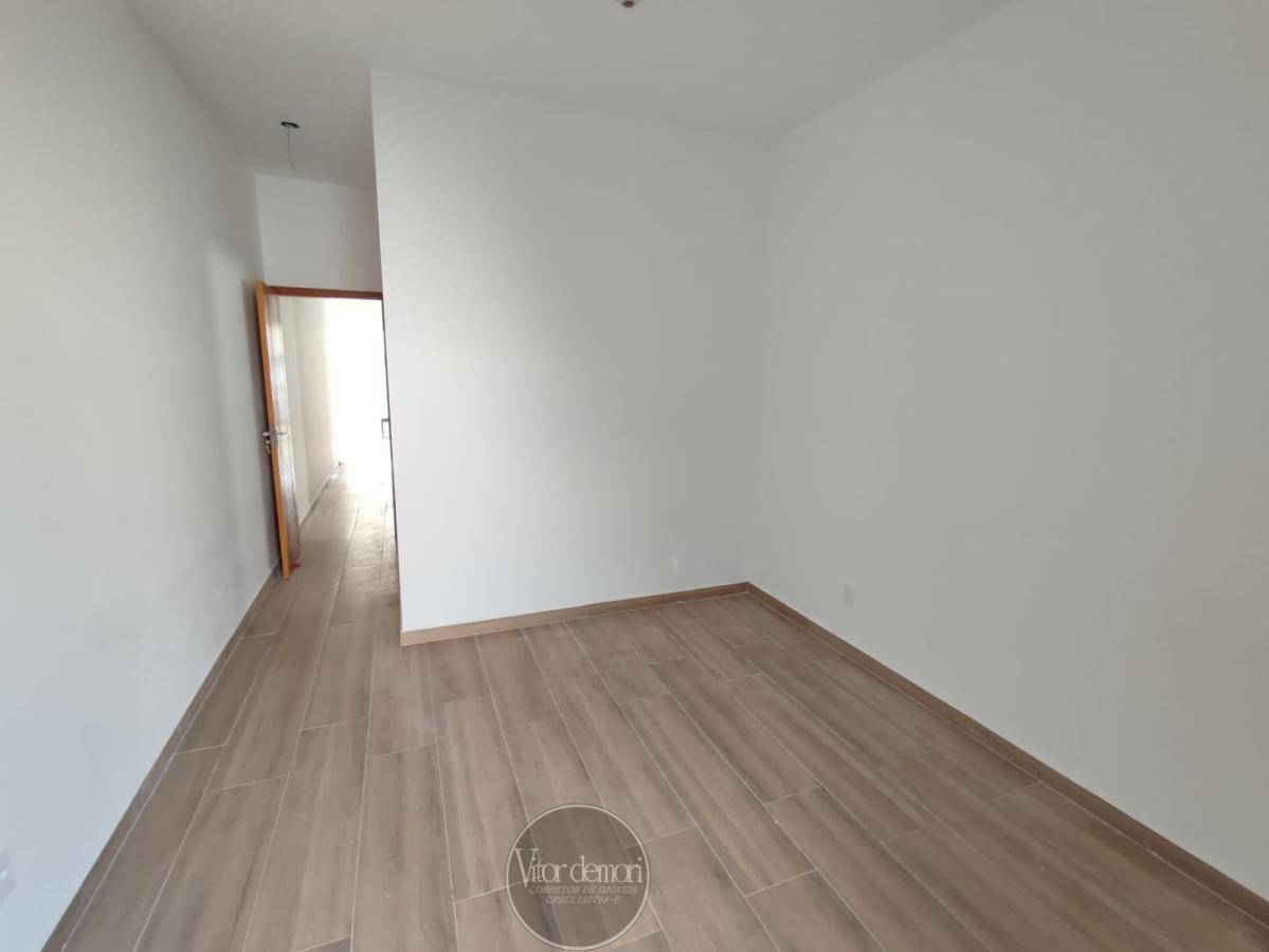 Casa à venda com 2 quartos, 157m² - Foto 12