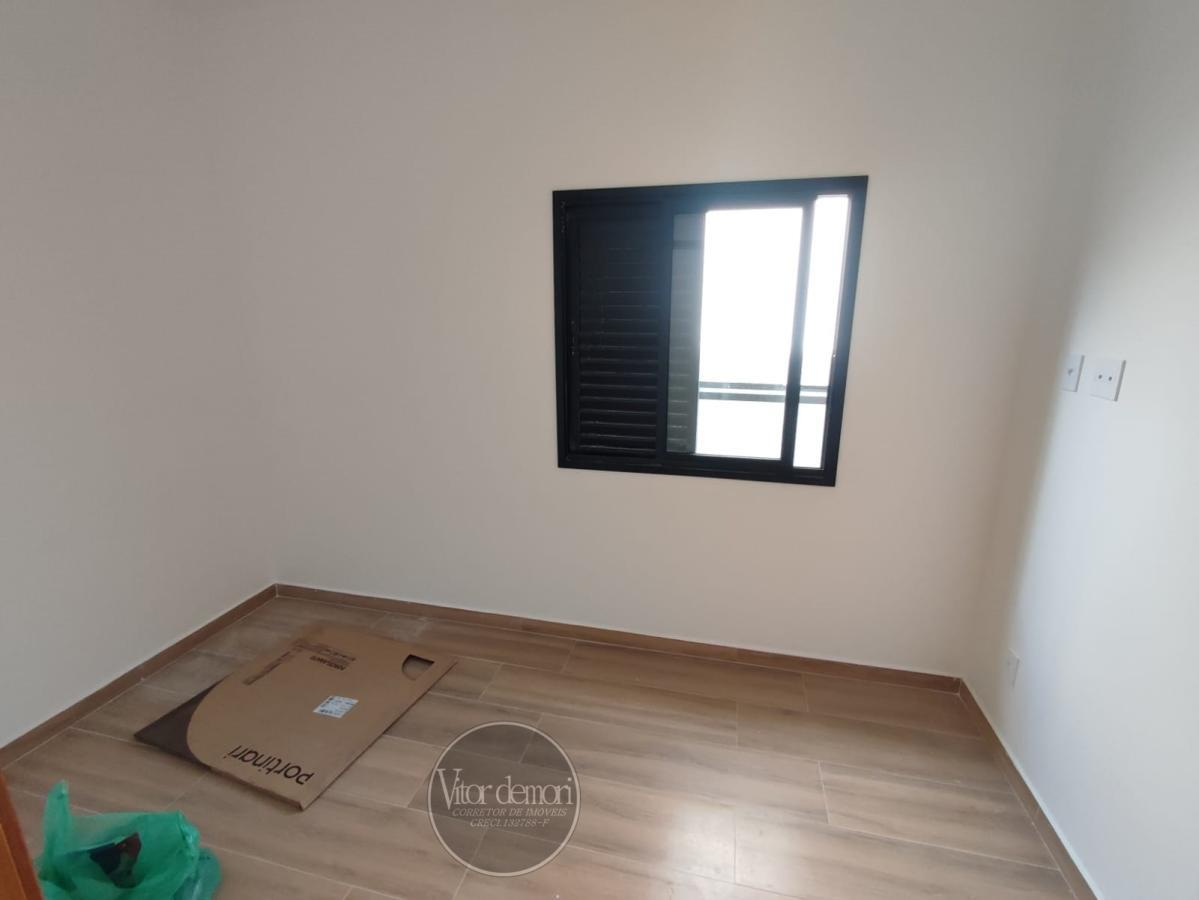 Casa à venda com 2 quartos, 157m² - Foto 14