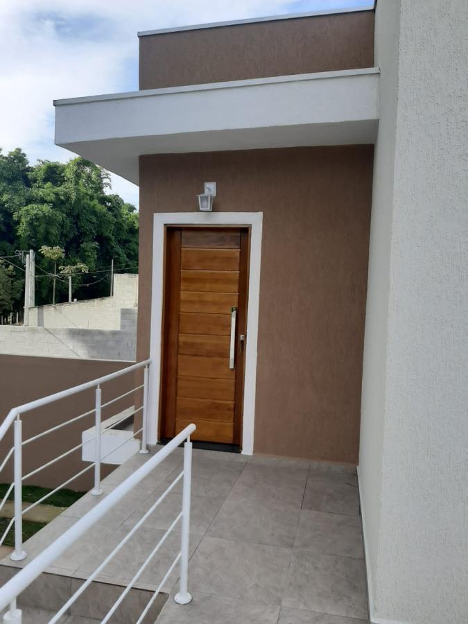 Casa à venda com 2 quartos, 160m² - Foto 2