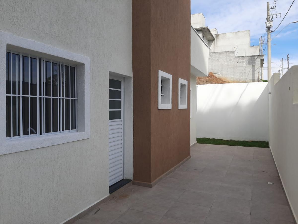 Casa à venda com 2 quartos, 160m² - Foto 7