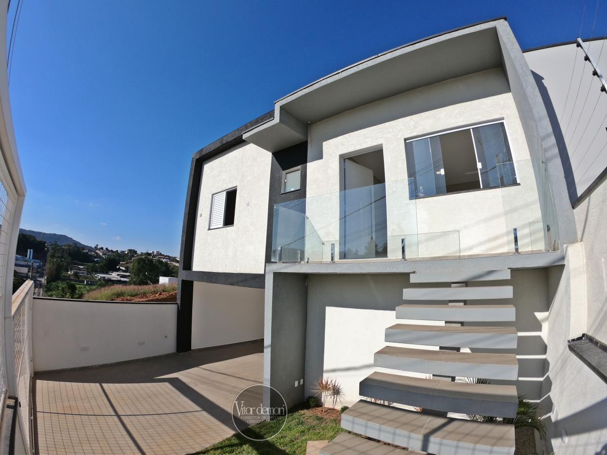 Casa à venda com 2 quartos, 125m² - Foto 3