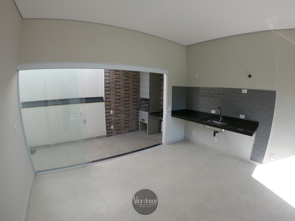 Casa à venda com 2 quartos, 125m² - Foto 8