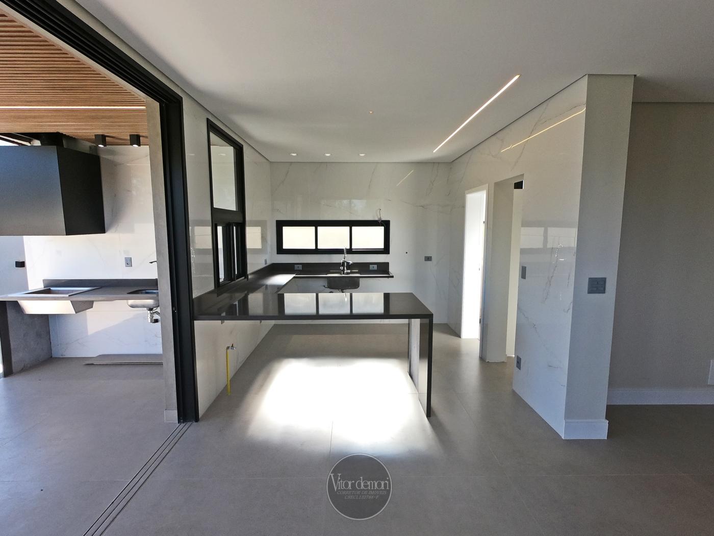 Casa de Condomínio à venda com 3 quartos, 300m² - Foto 14