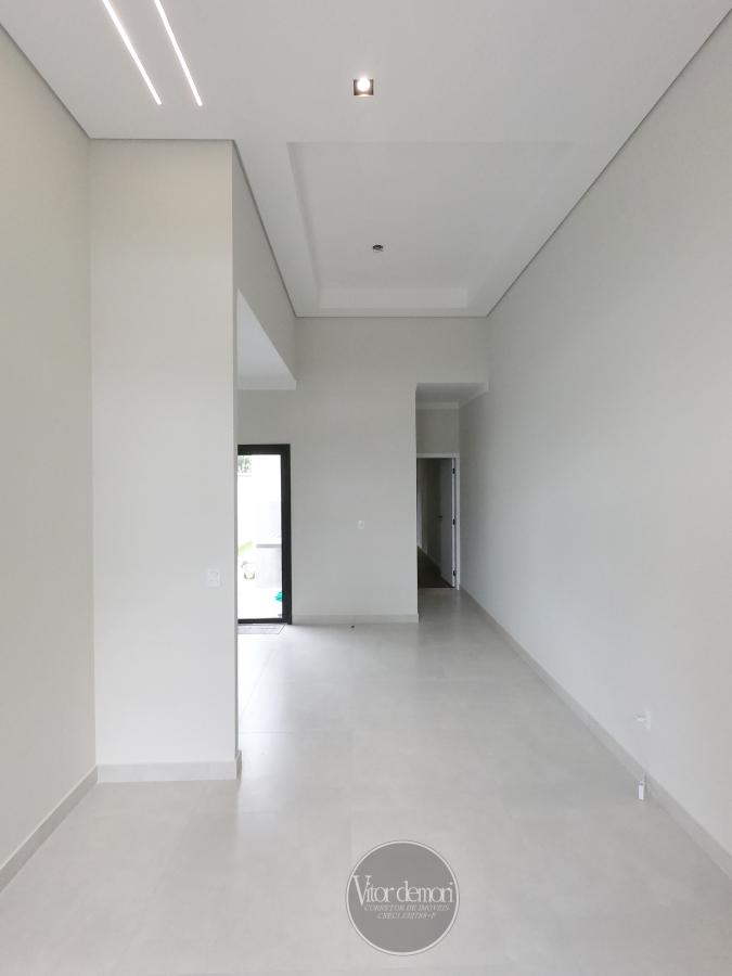 Casa à venda com 3 quartos, 160m² - Foto 4