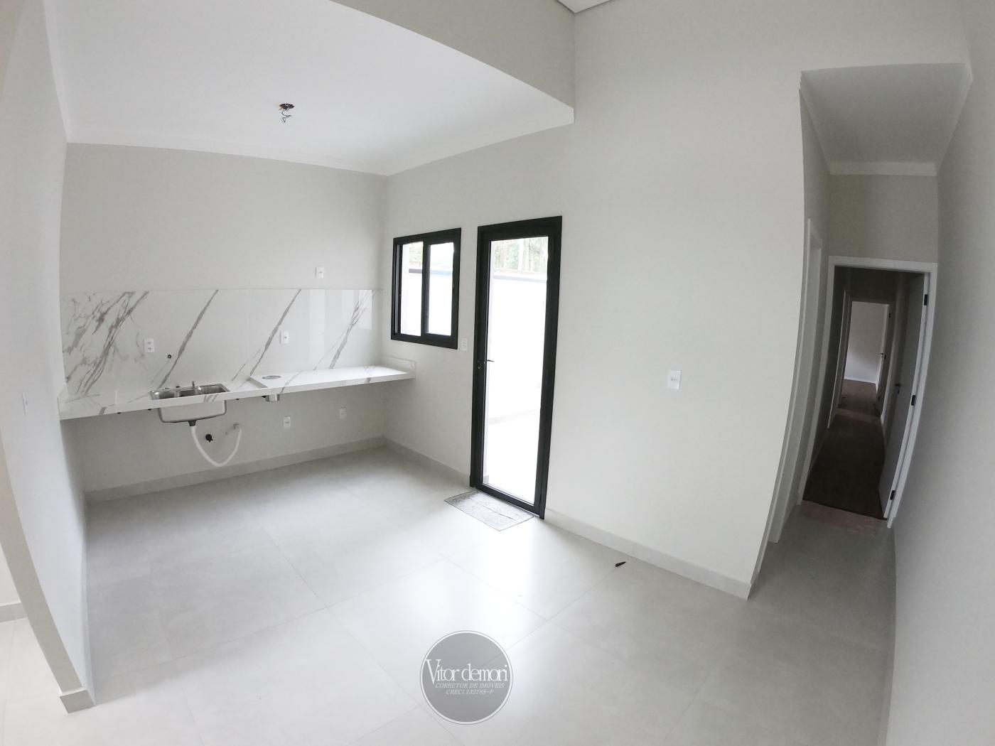 Casa à venda com 3 quartos, 160m² - Foto 5