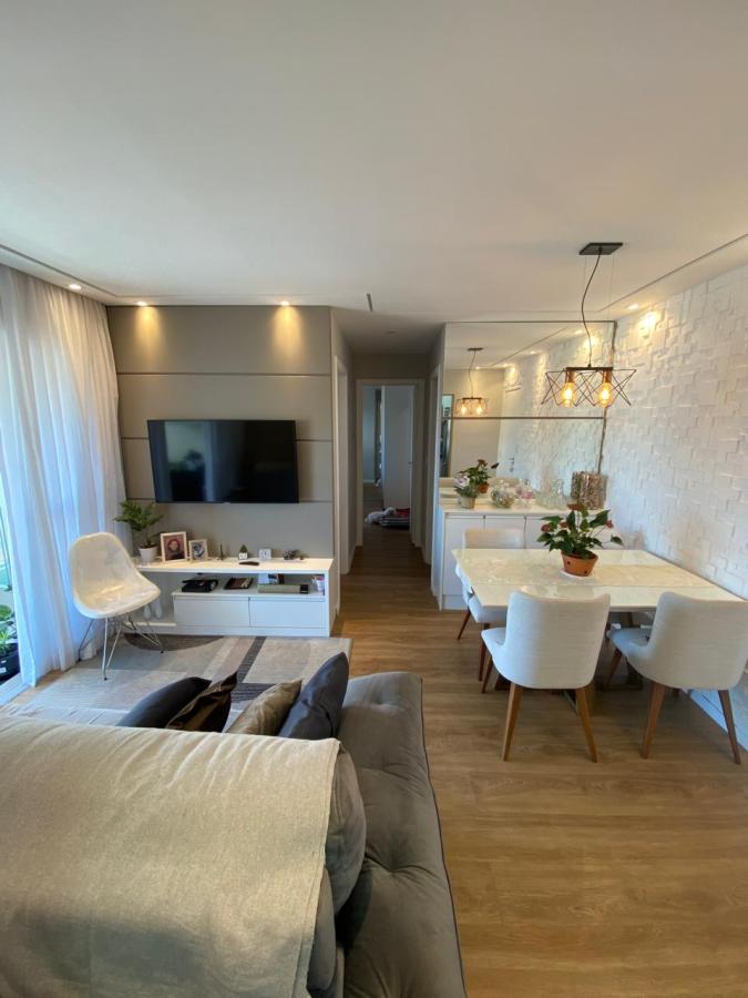 Apartamento à venda com 2 quartos, 61m² - Foto 1