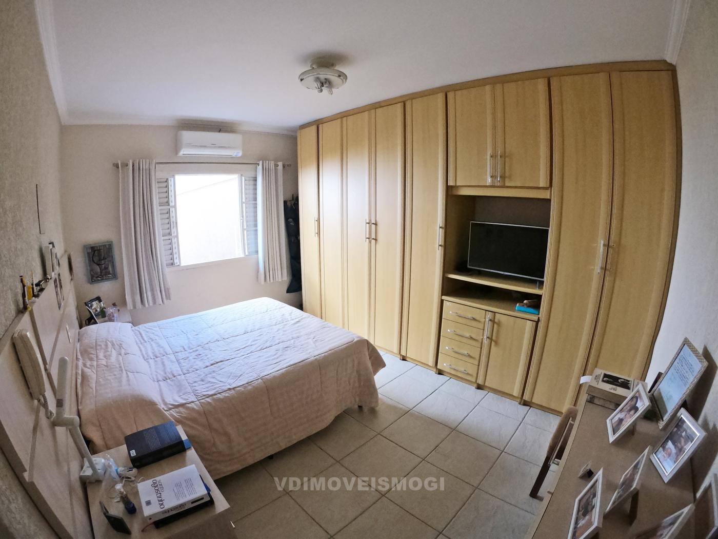 Casa à venda com 3 quartos, 335m² - Foto 15