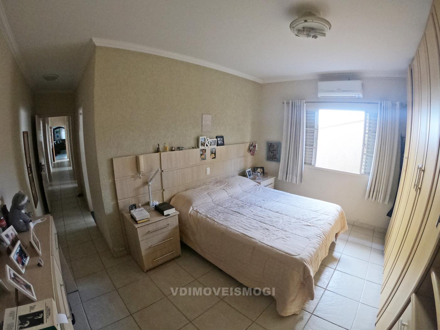 Casa à venda com 3 quartos, 335m² - Foto 16