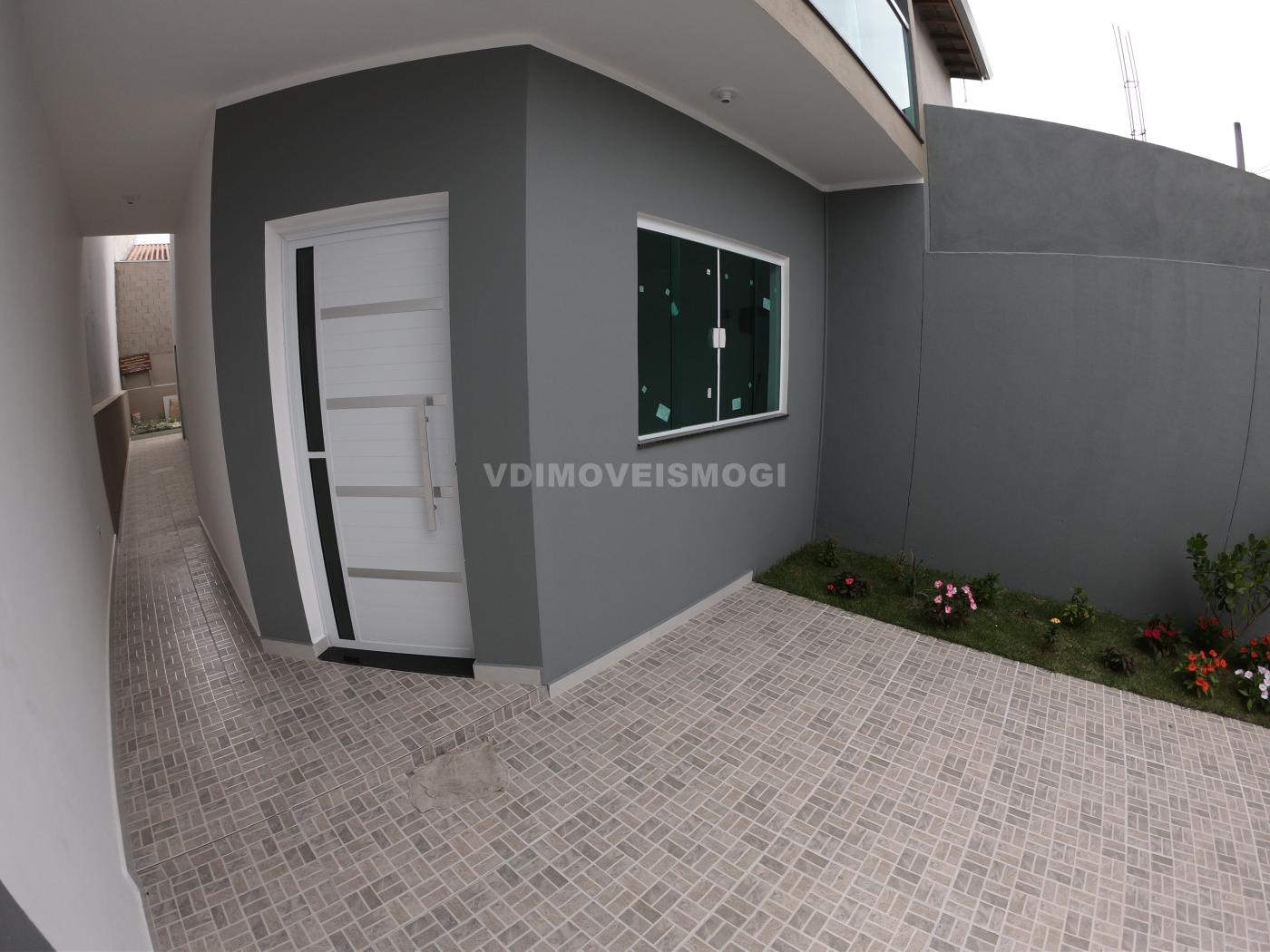 Casa à venda com 3 quartos, 125m² - Foto 1