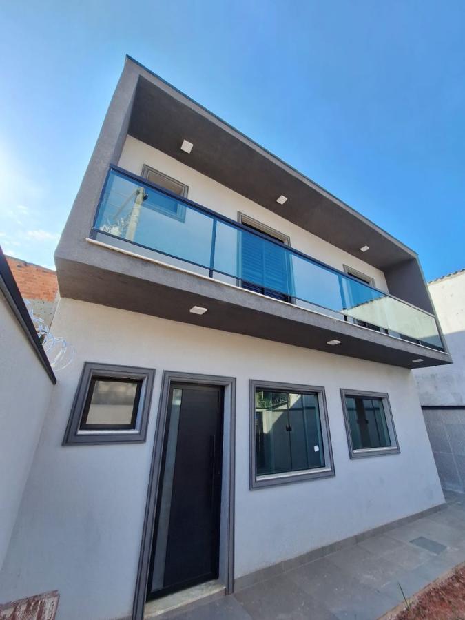 Casa à venda com 2 quartos, 184m² - Foto 1