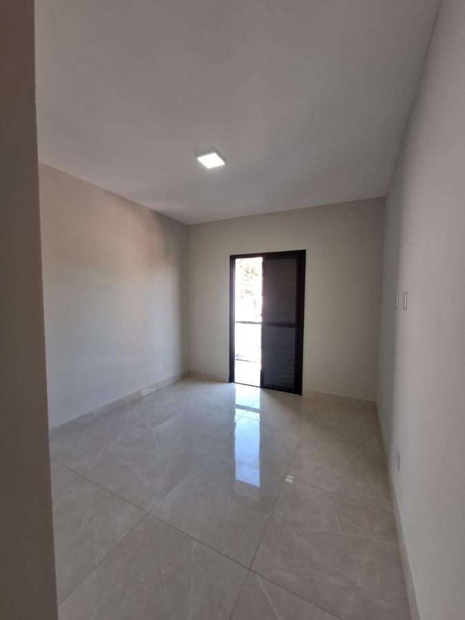 Casa à venda com 2 quartos, 184m² - Foto 13