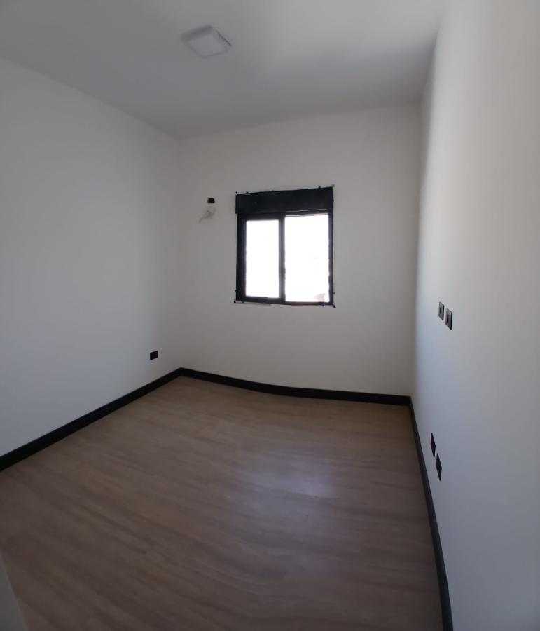 Casa à venda com 3 quartos, 152m² - Foto 11