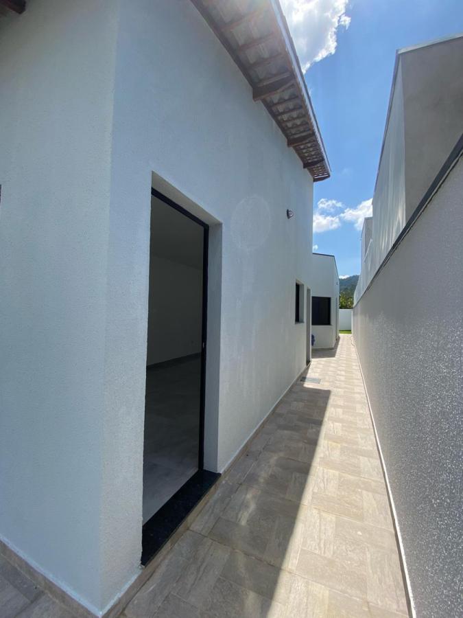 Casa à venda com 2 quartos, 250m² - Foto 17