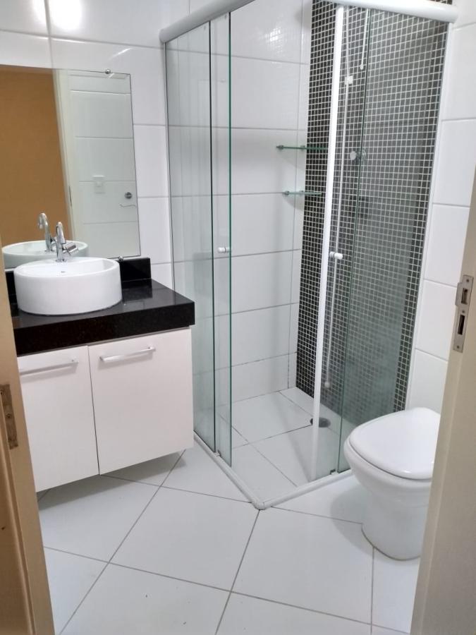 Casa de Condomínio à venda com 3 quartos, 250m² - Foto 17