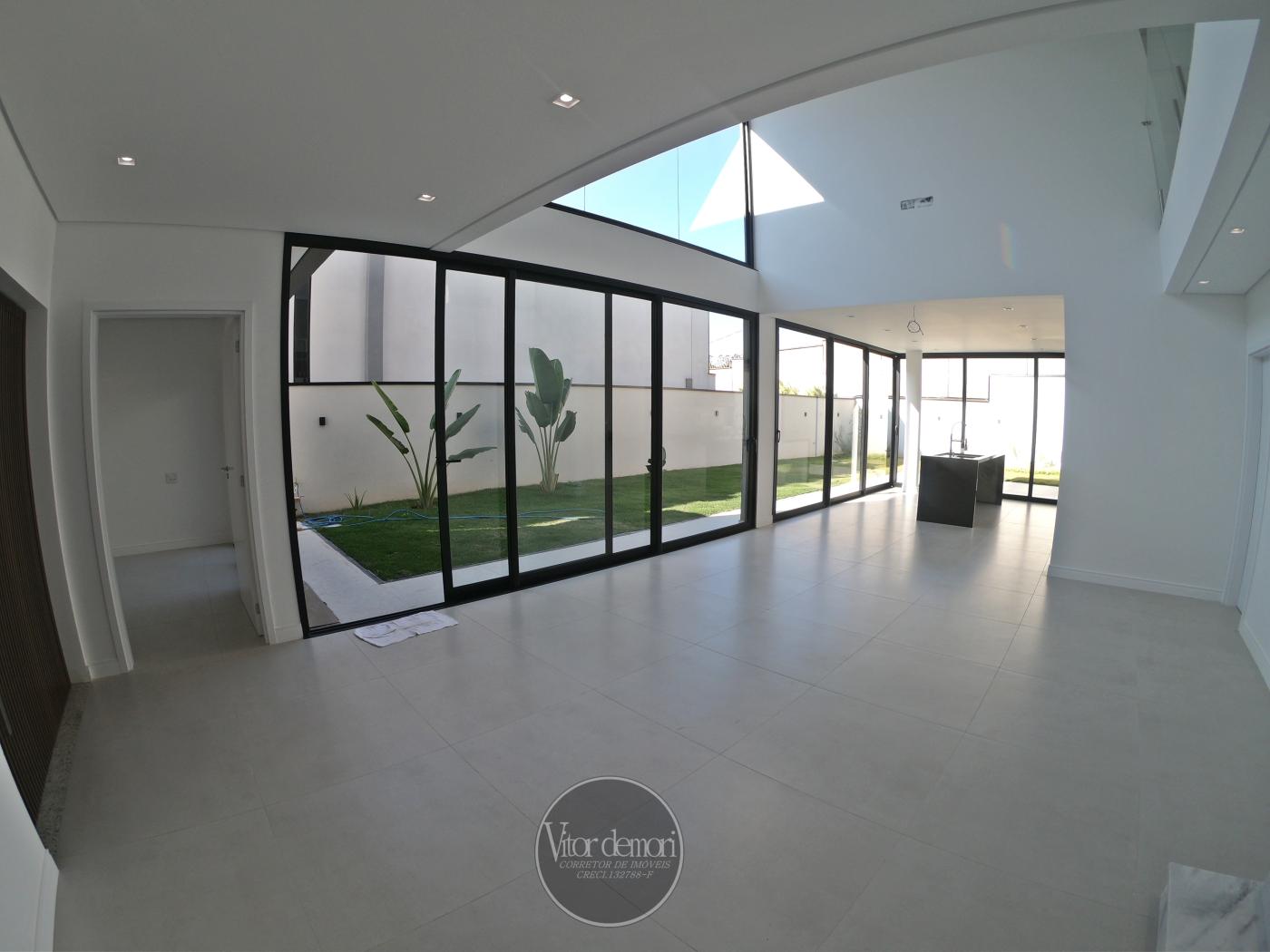 Casa de Condomínio à venda com 4 quartos, 360m² - Foto 6