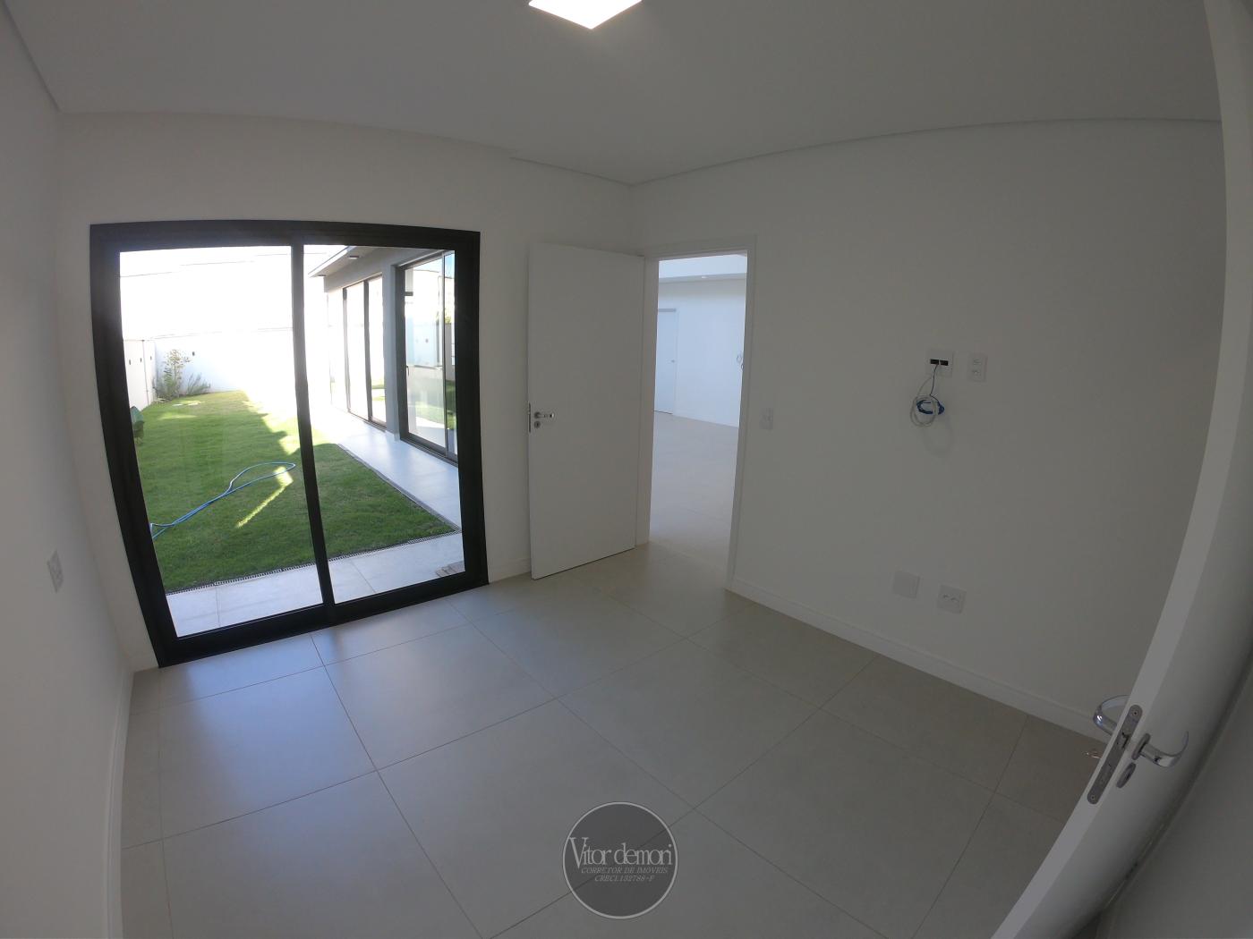 Casa de Condomínio à venda com 4 quartos, 360m² - Foto 11