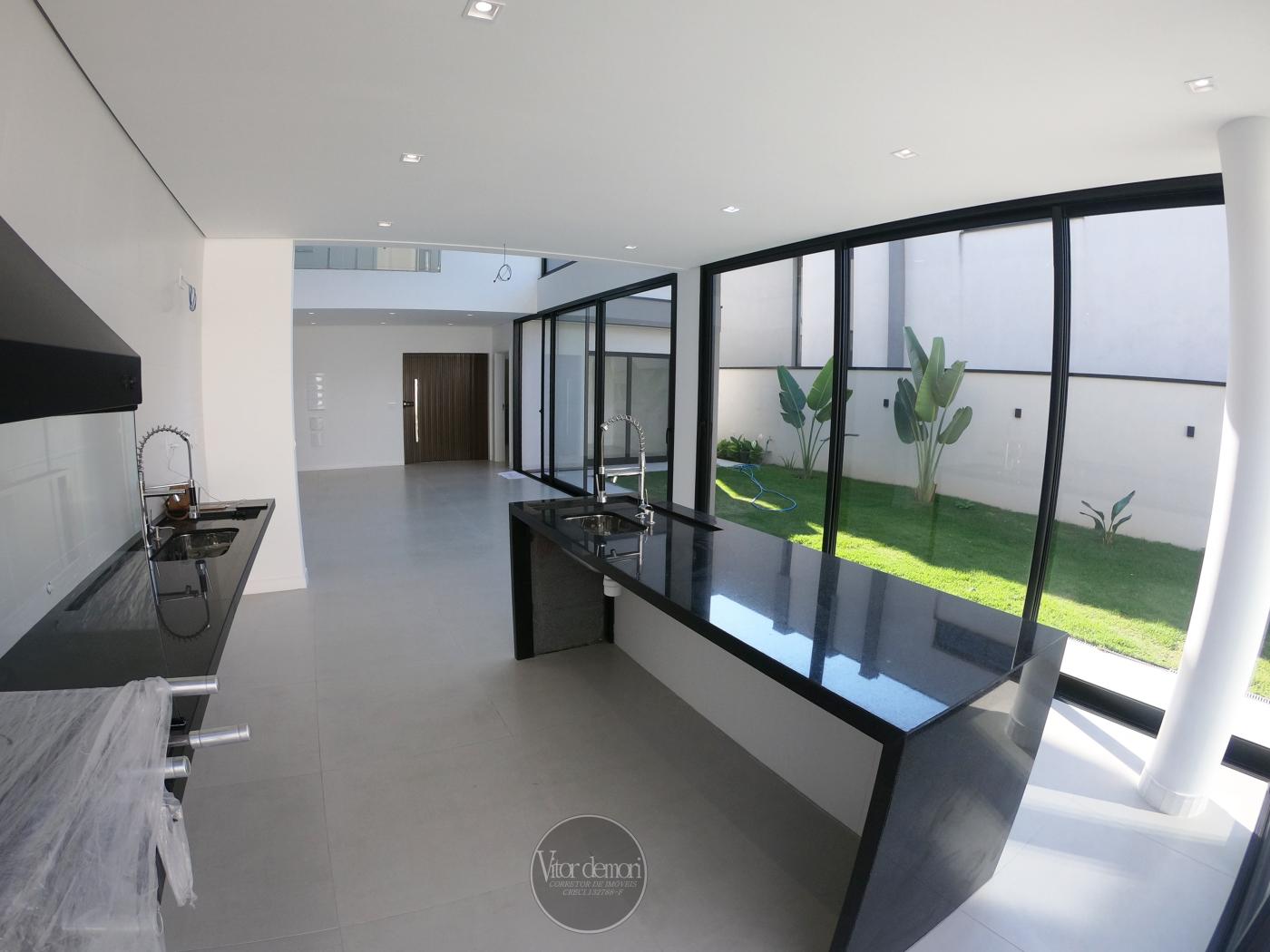 Casa de Condomínio à venda com 4 quartos, 360m² - Foto 19