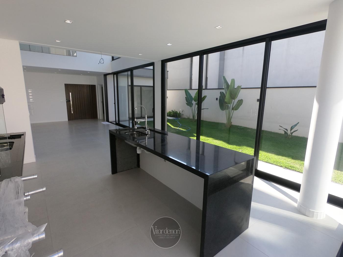 Casa de Condomínio à venda com 4 quartos, 360m² - Foto 20