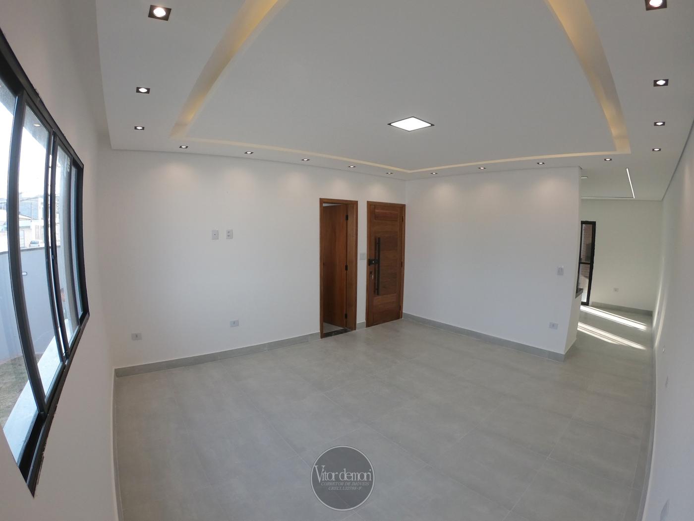 Casa à venda com 3 quartos, 160m² - Foto 2