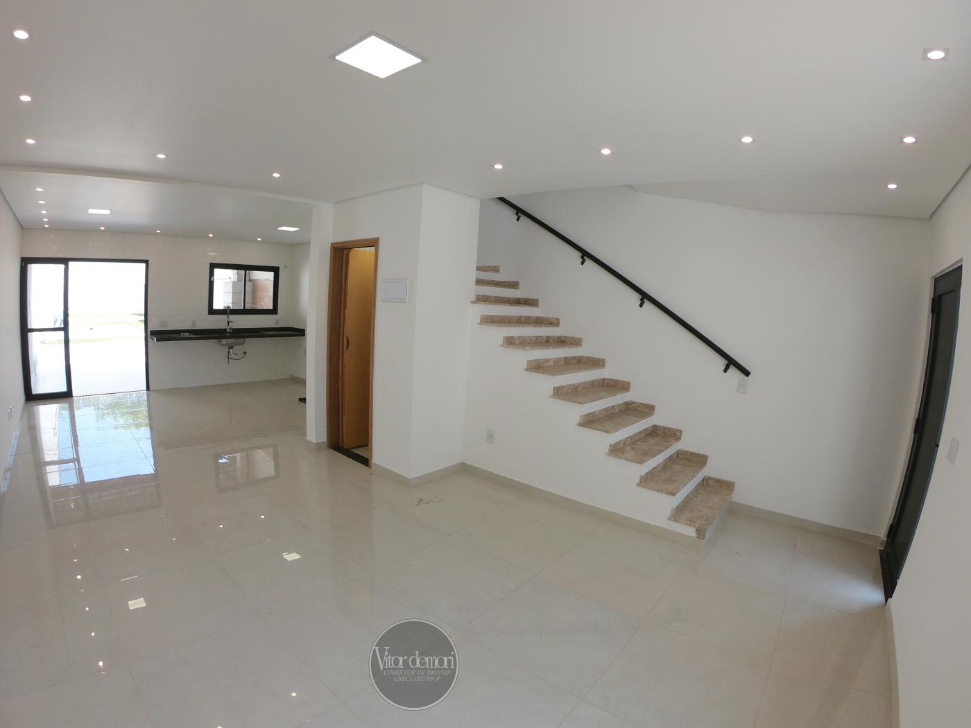 Casa à venda com 3 quartos, 200m² - Foto 3