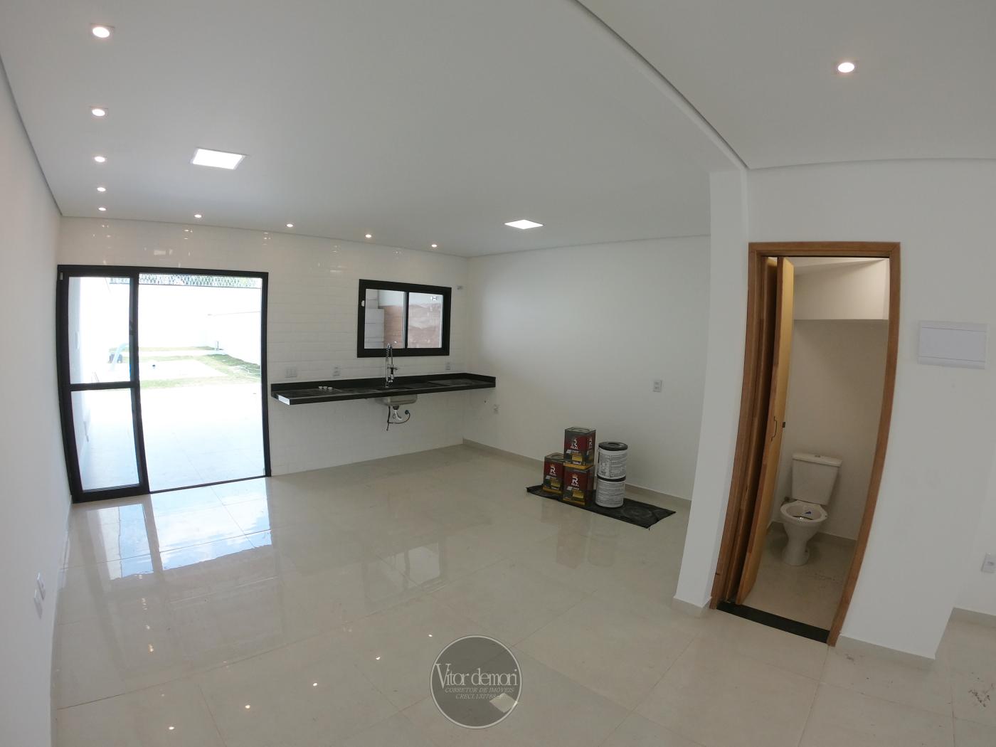 Casa à venda com 3 quartos, 200m² - Foto 5