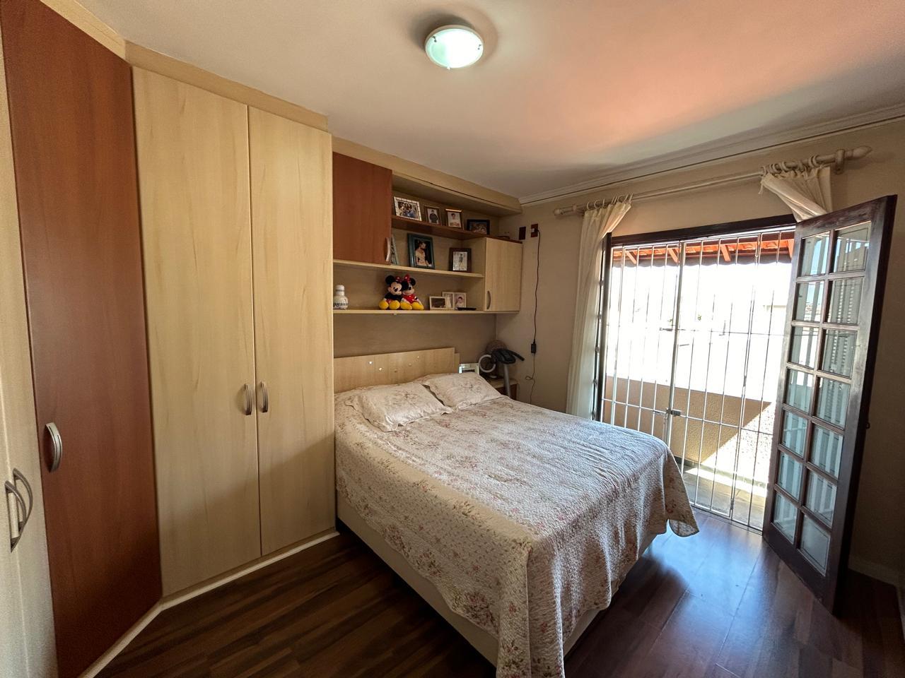 Casa à venda com 3 quartos, 160m² - Foto 33