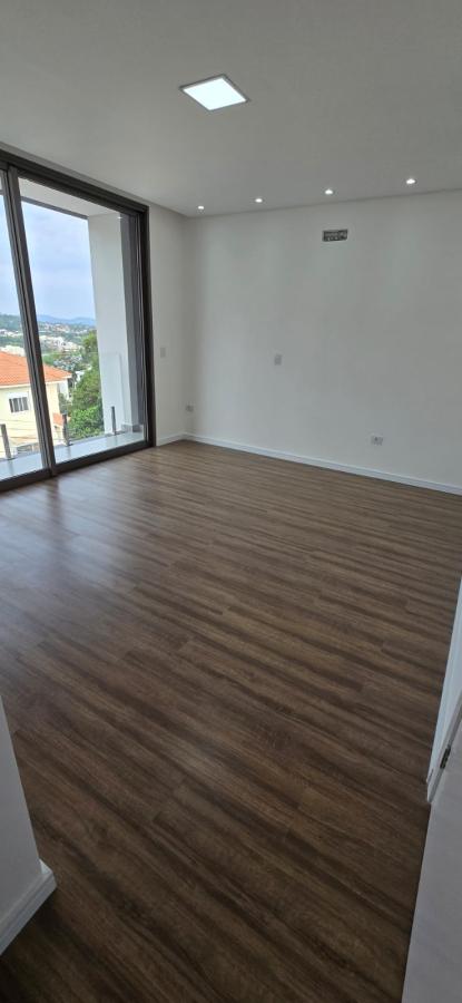 Casa de Condomínio à venda com 4 quartos, 300m² - Foto 5