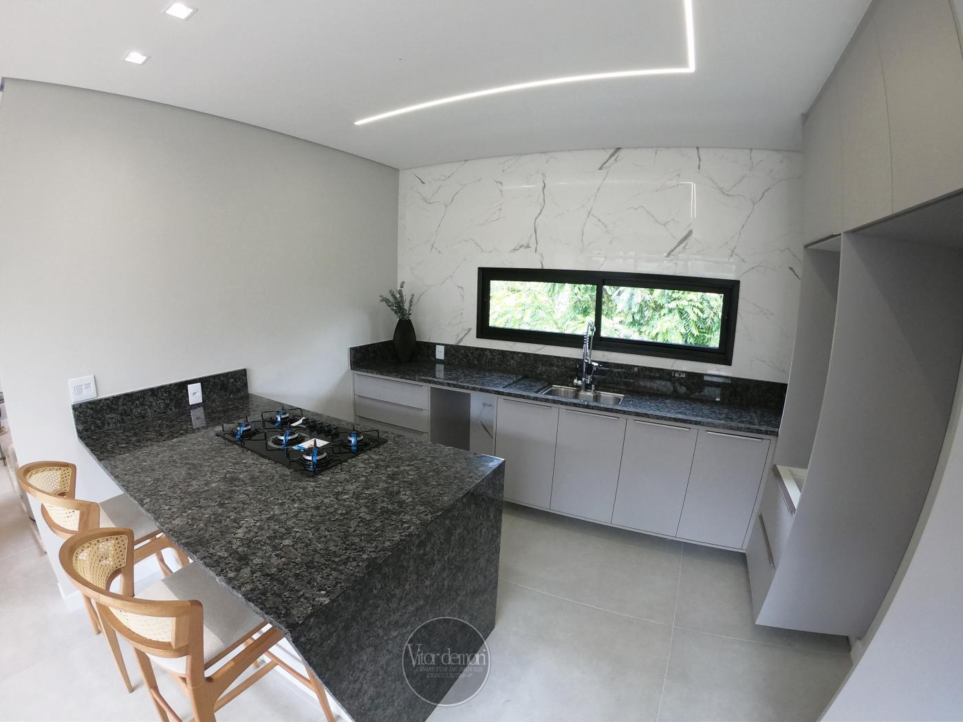 Casa de Condomínio à venda com 3 quartos, 250m² - Foto 15