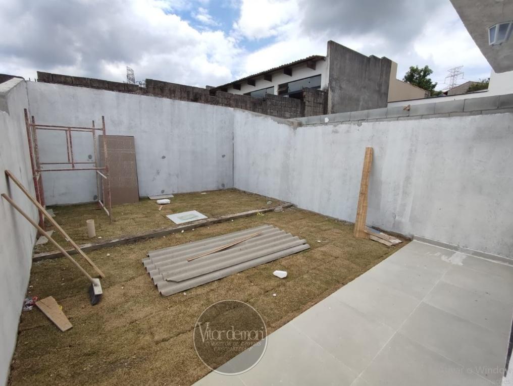 Casa à venda com 3 quartos, 200m² - Foto 8