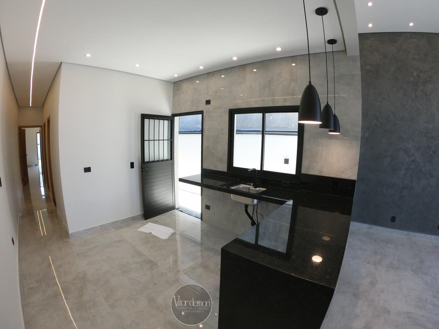 Casa à venda com 2 quartos, 150m² - Foto 5