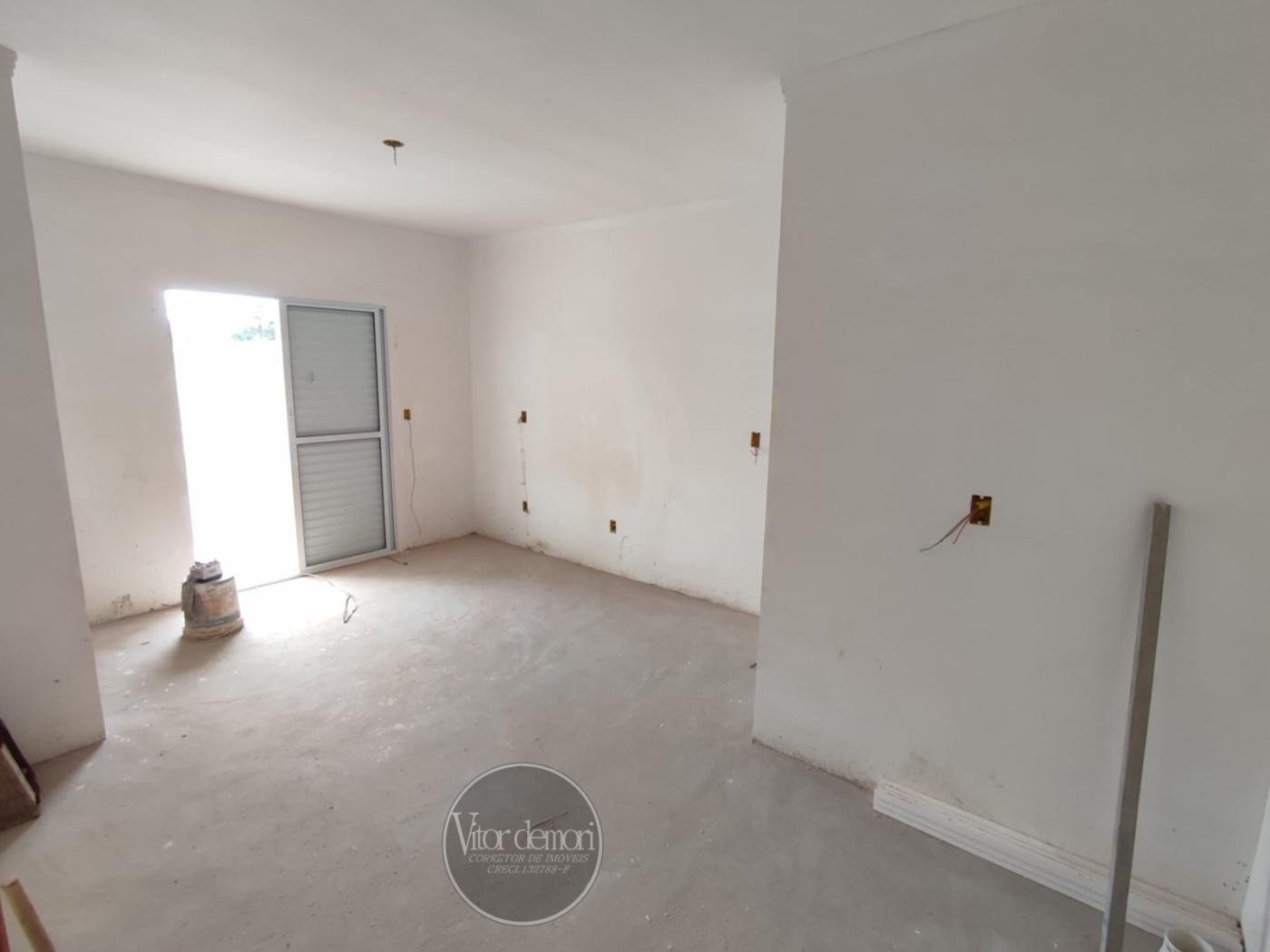 Casa à venda com 2 quartos, 242m² - Foto 3