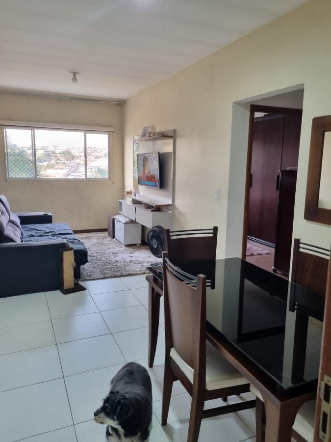 Apartamento à venda com 2 quartos, 64m² - Foto 2