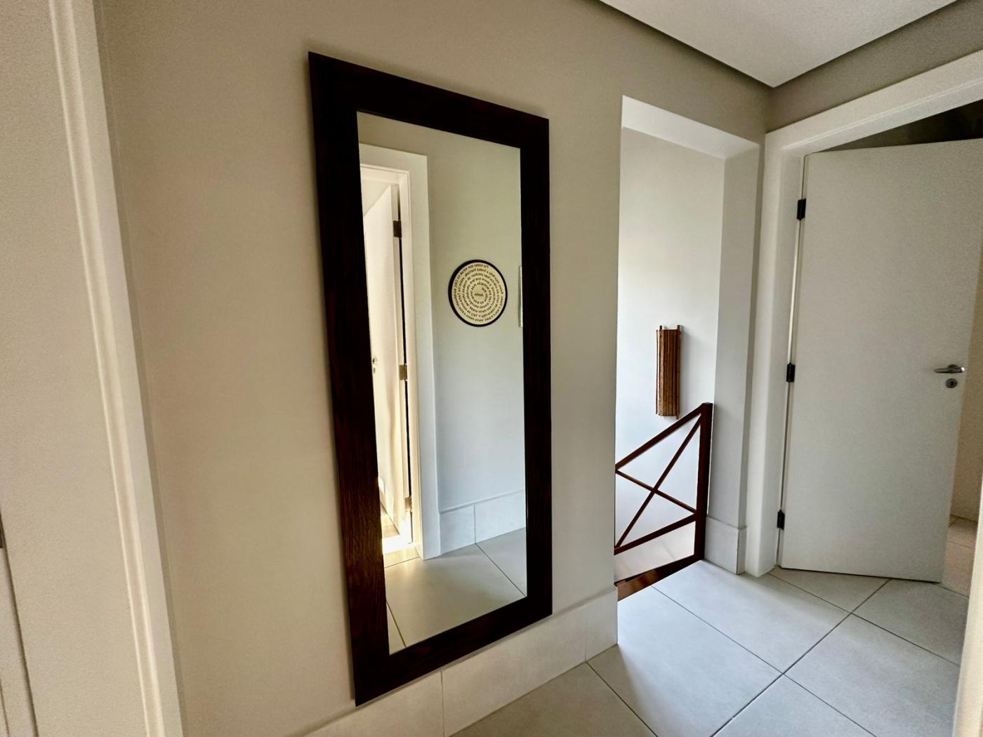 Casa de Condomínio à venda com 4 quartos, 180m² - Foto 24