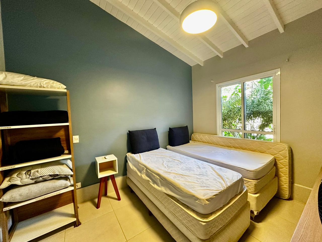 Casa de Condomínio à venda com 4 quartos, 180m² - Foto 22