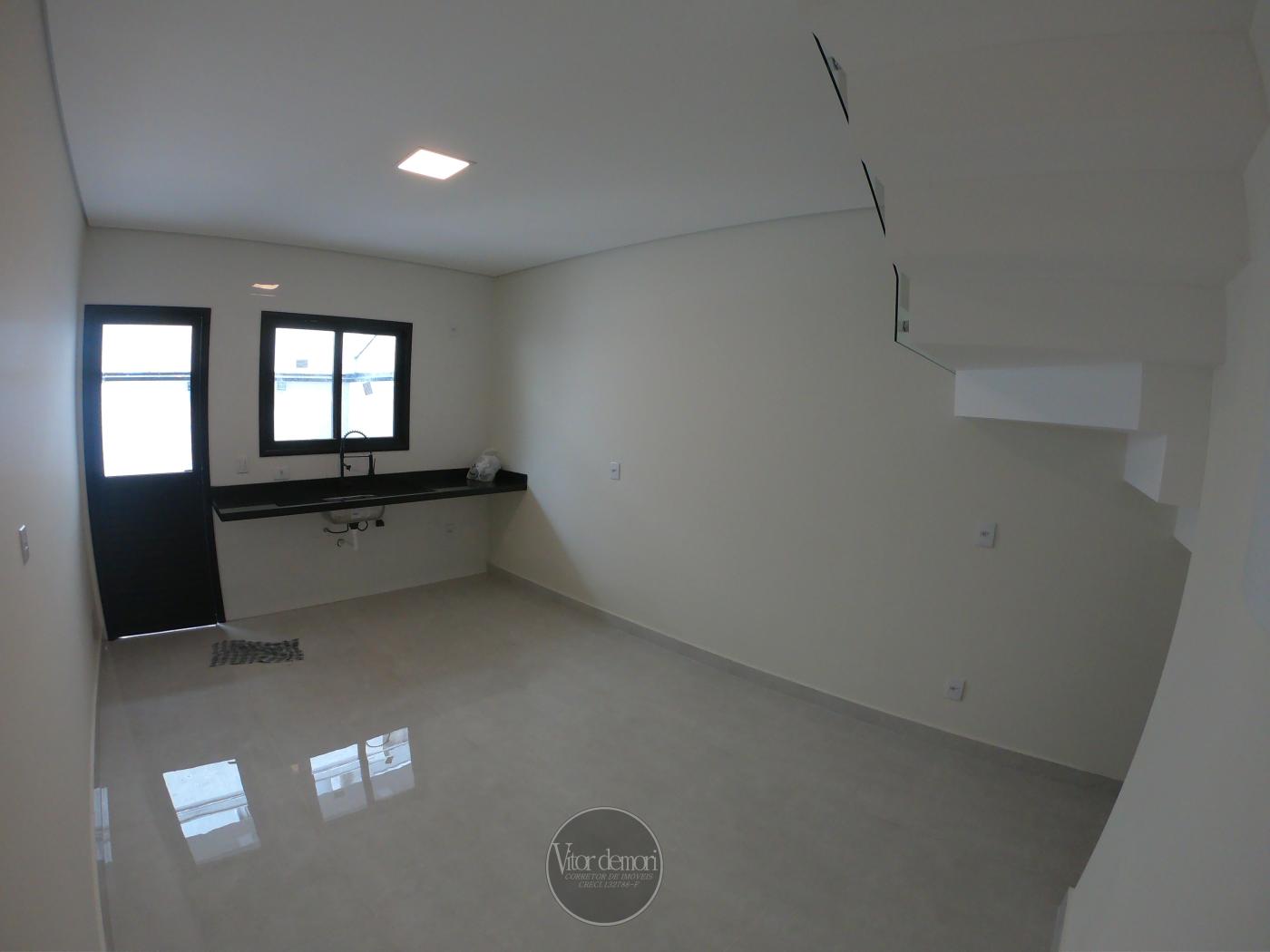 Casa à venda com 2 quartos, 85m² - Foto 5